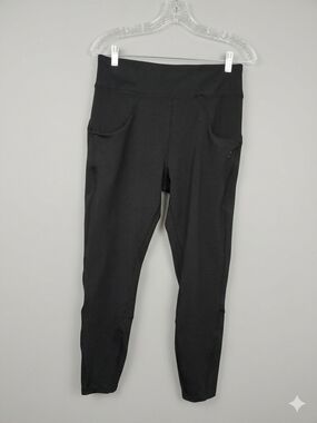 POP FIT Black High-Waisted Performance Leggings with Pockets